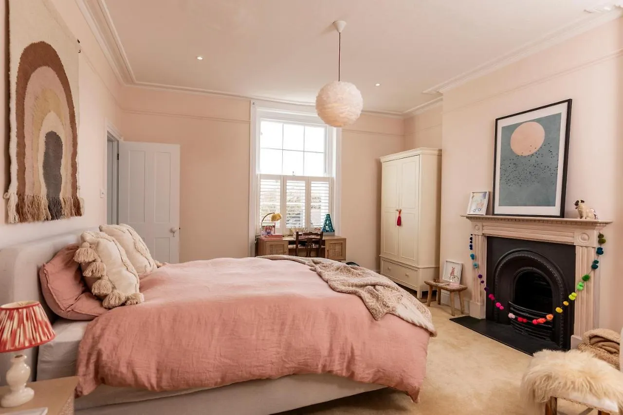 Pittville House Cheltenham 0*,  United Kingdom